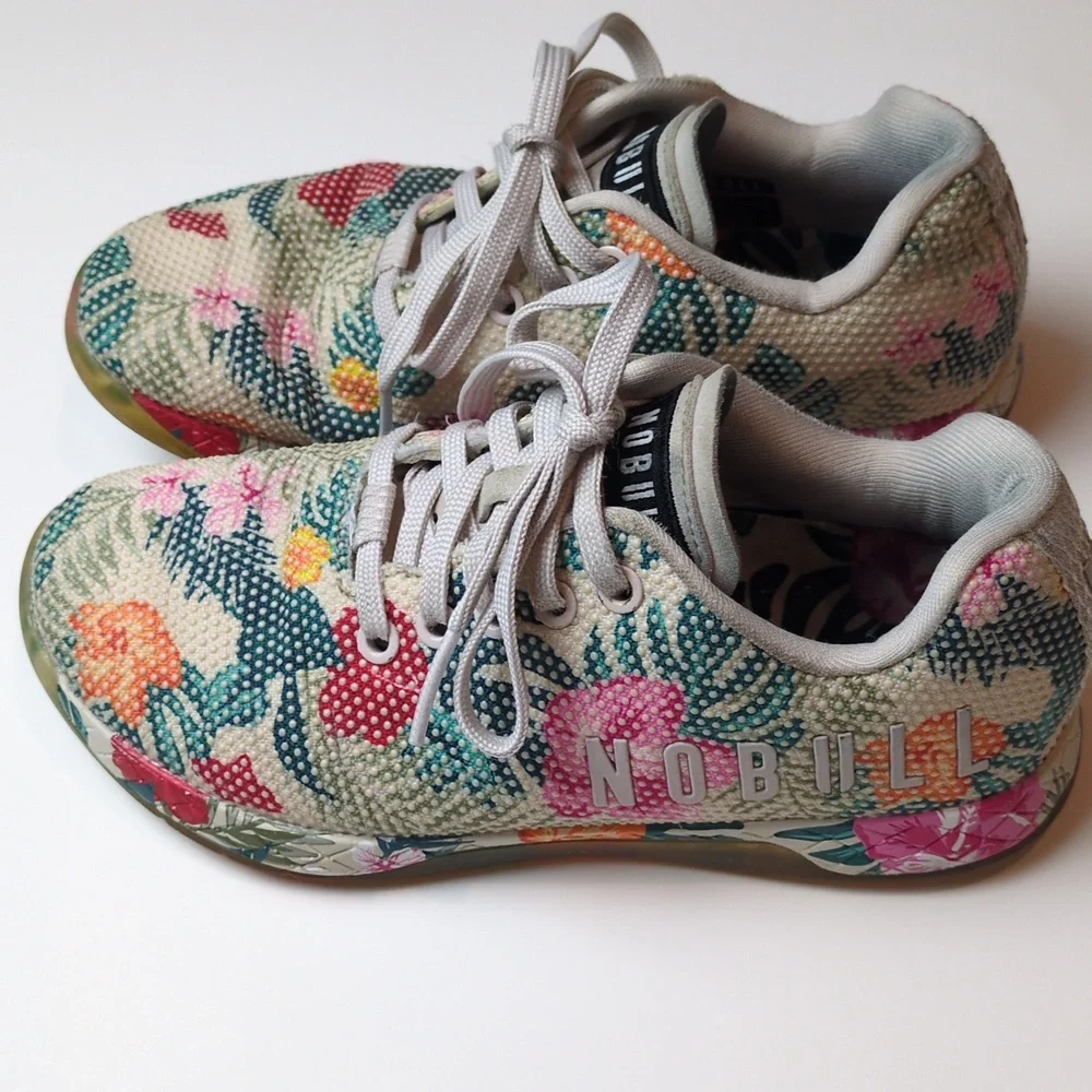 NOBULL women superfabric